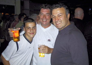 Dennis Stratton and son with Glen at the Bridge House Reunion 2002