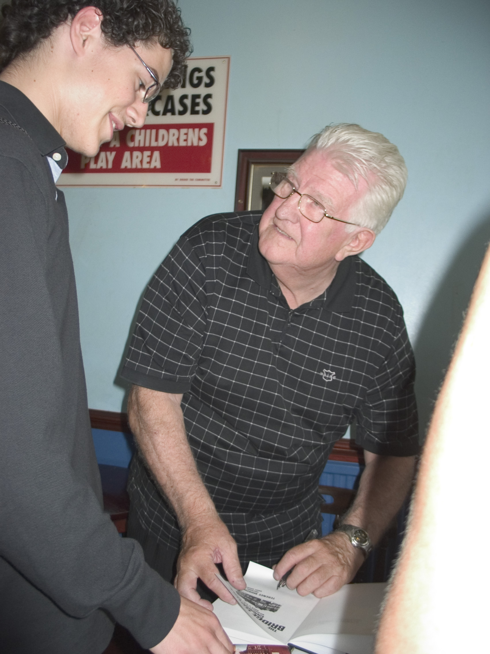 Terry Murphy at the Bridge House Book Signing 2007