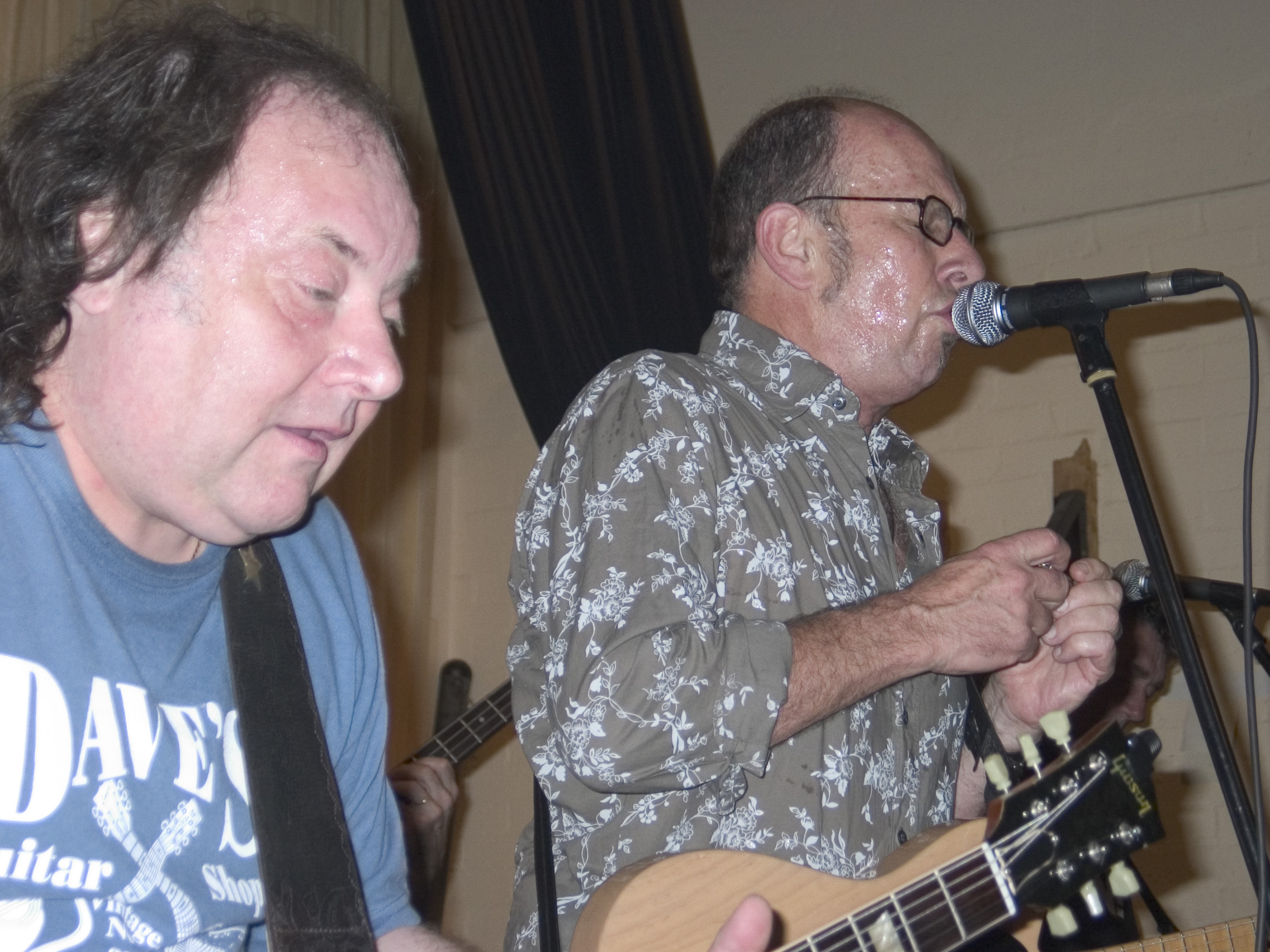 Dave Kelly and Chris Thompson at the Bridge House Reunion 2007