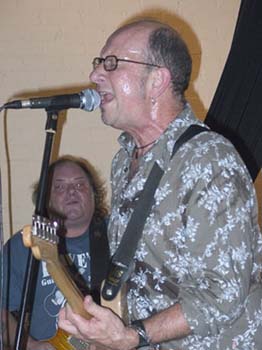 Chris Thompson at the Bridge House Reunion 2007
